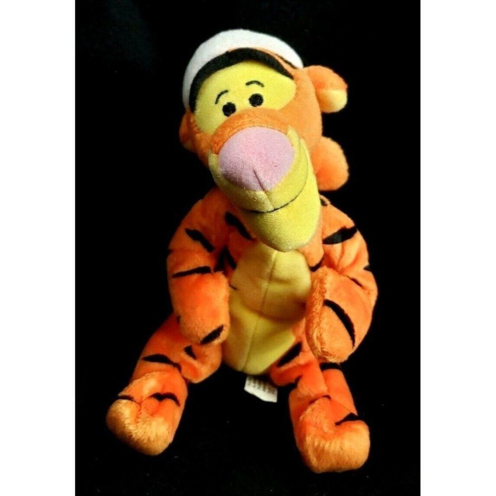 Mattel Disney 7" Christmas Tigger Plush Santa Hat Gift Winnie the Pooh Holiday